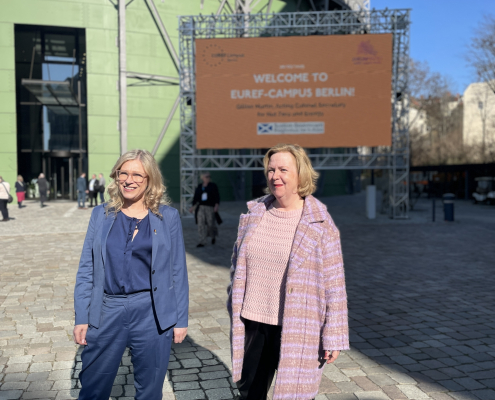 Gillian Martin schottische Ministerin zu Besuch auf dem EUREF-Campus Berlin