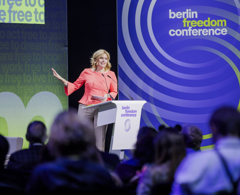 Berlin Freedom Conference im Gasometer mit Julia Klöckner